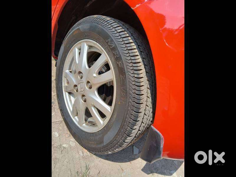 Honda Brio V Mt, 2012, Petrol
