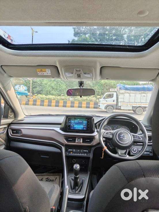 Maruti Suzuki Brezza 1.5 Zxi Smart Hybrid Dual Tone, 2023, Petrol
