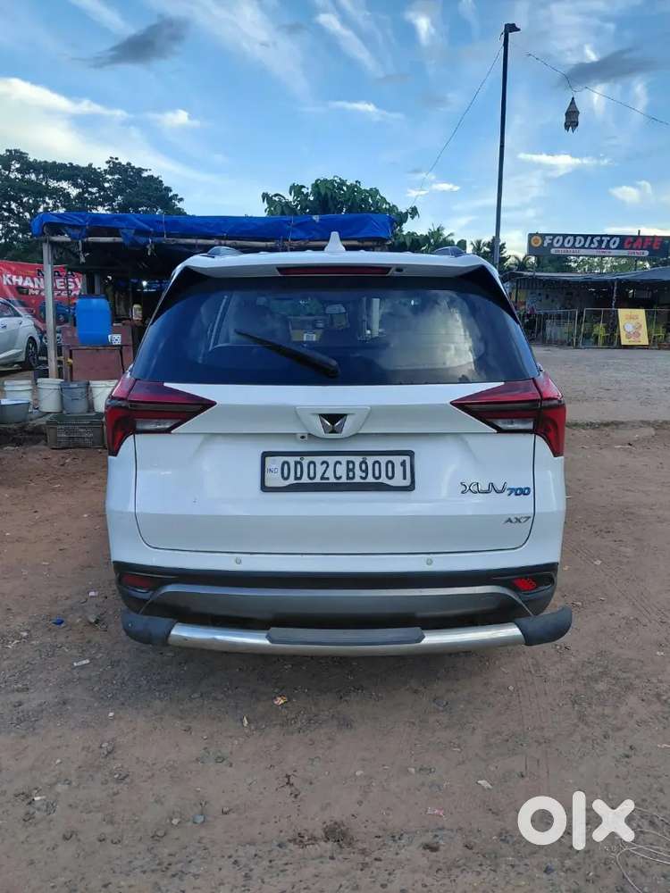 Good Condition Mentain Xuv 700 Top