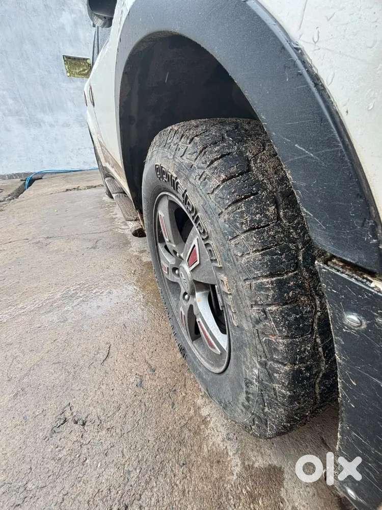 Mahindra Xuv500 2014 Diesel 64701 Km Driven
