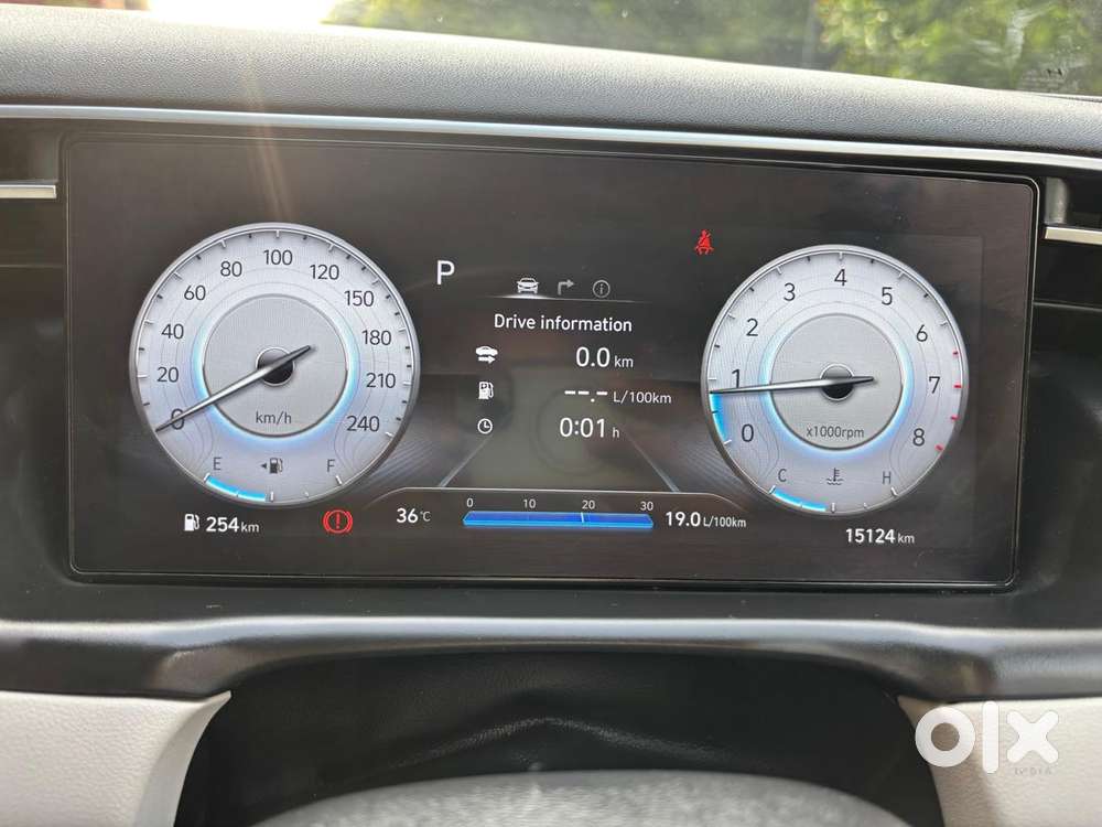 Hyundai Tucson 2.0 Platinum Petrol At, 2023, Petrol