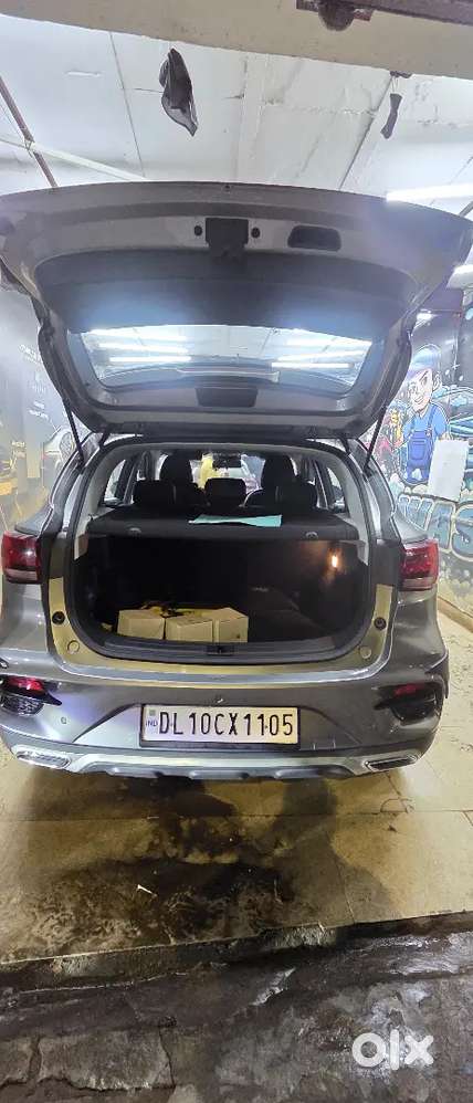 Mg Astor Savvy Red 2024