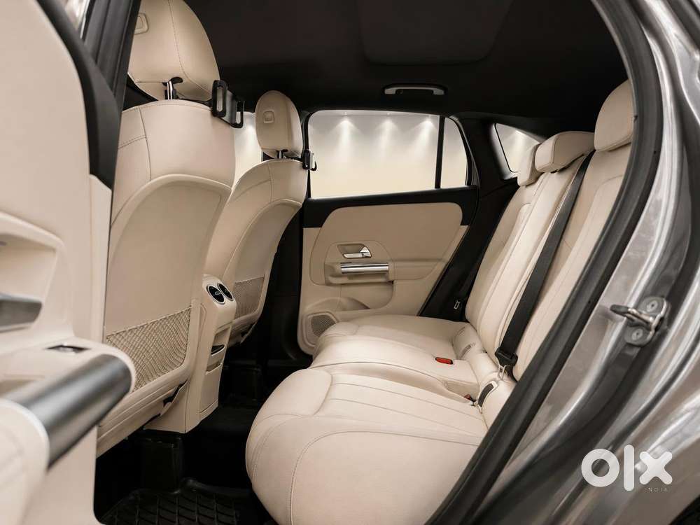 Mercedes-benz Gla 200, 2024, Petrol