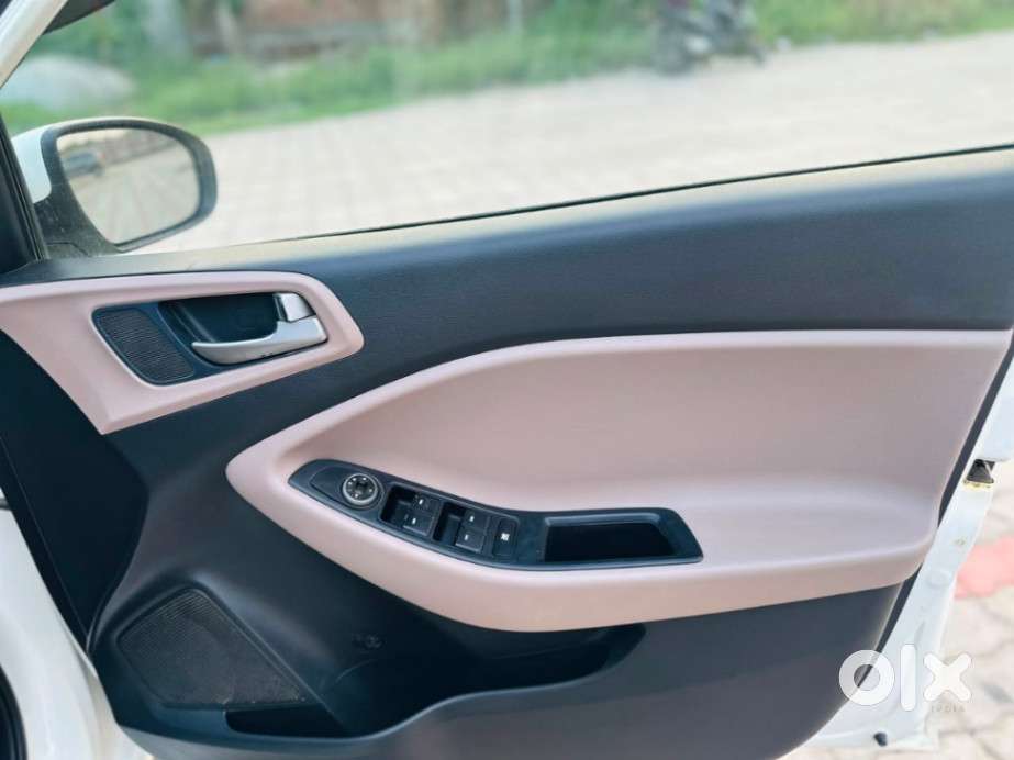 Hyundai I20 Magna Plus, 2019, Cng & Hybrids