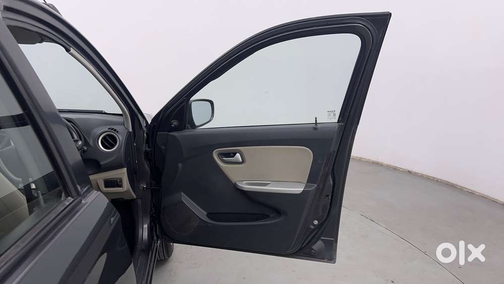 Maruti Suzuki Alto K10 Vxi, 2017, Petrol