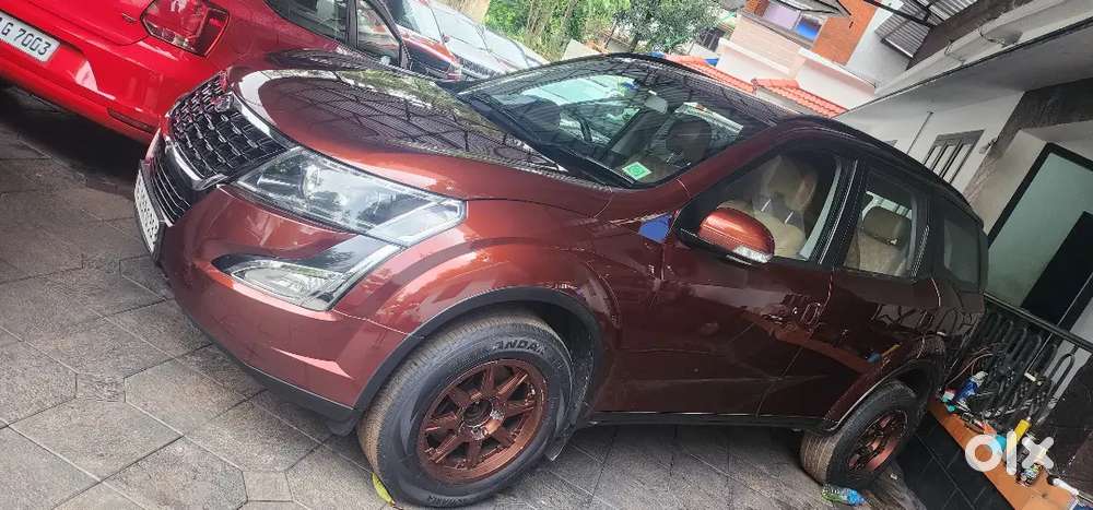Mahindra Xuv500 2.2 W7 2019 Model