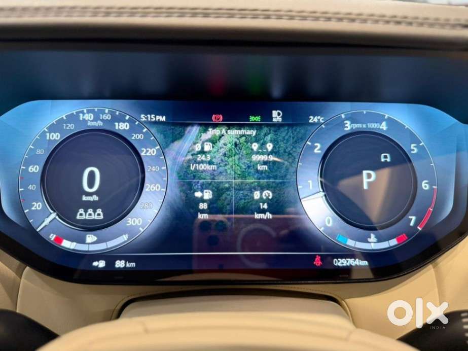 Land Rover Range Autobiography Lwb 4.4 Petrol 7 Str, 2023, Petrol