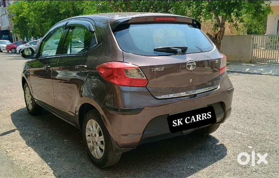 Tata Tiago 1.2 Revotron Xza, 2018, Petrol