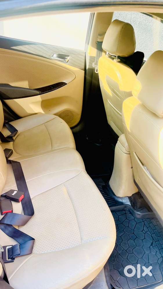 Hyundai Verna Petrol 2011
