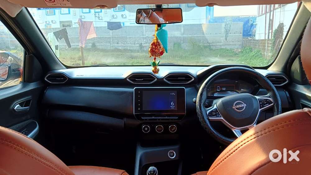 Nissan Magnite 1.0 Xv Premium Turbo Cvt (o), 2021, Petrol