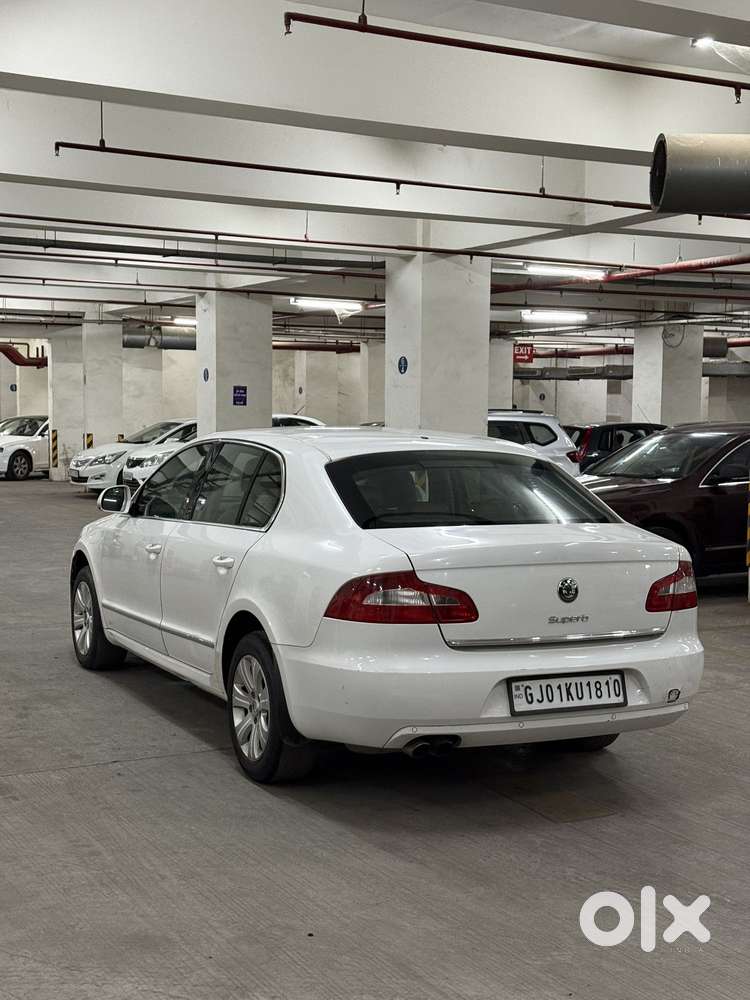 Skoda Superb Sportline 2.0 Tdi At, 2011, Diesel