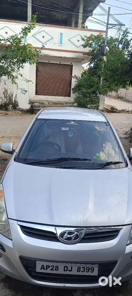 I20 Well Maintained Perfect Engine New Tyres