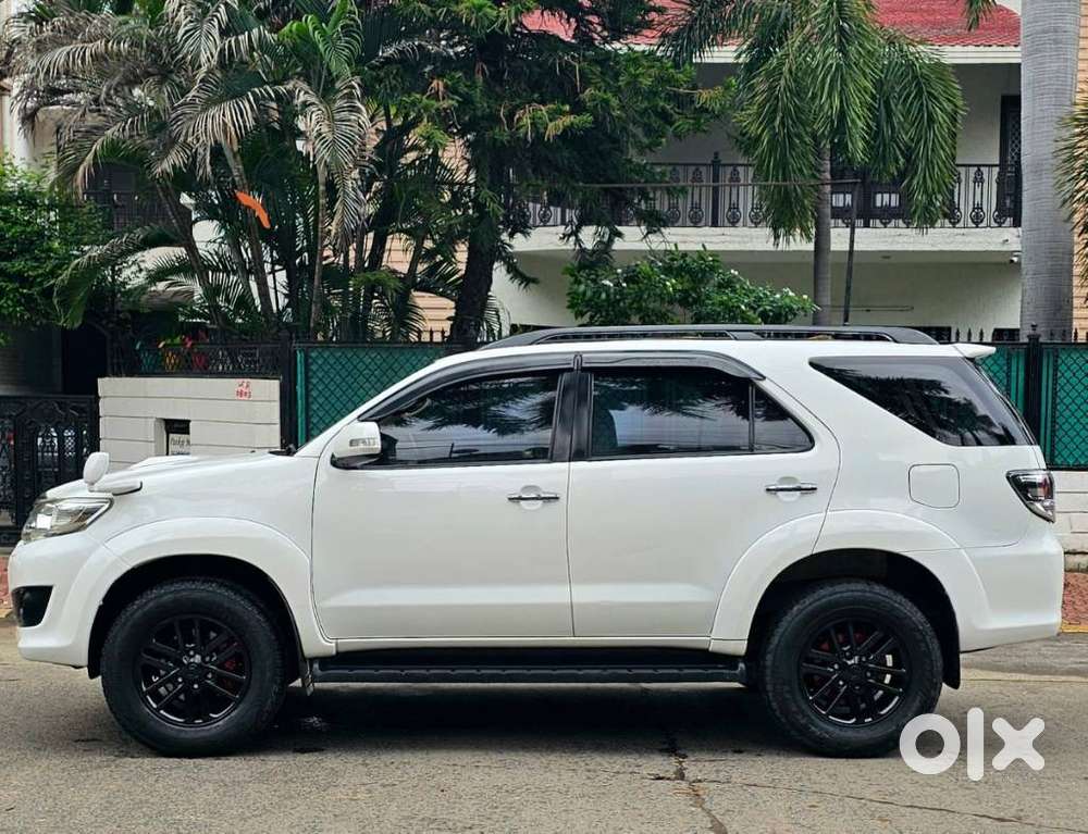 Toyota Fortuner 3.0 4x2 Mt, 2012, Diesel