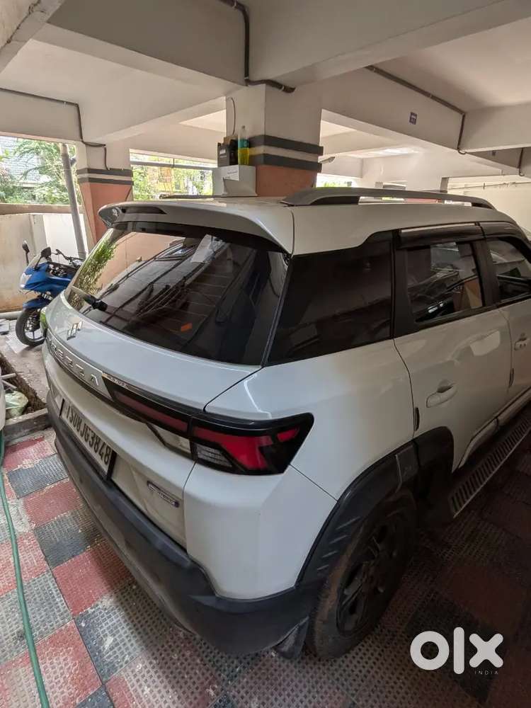 Maruti Suzuki Brezza 2022 October Petrol 35000 Km Driven