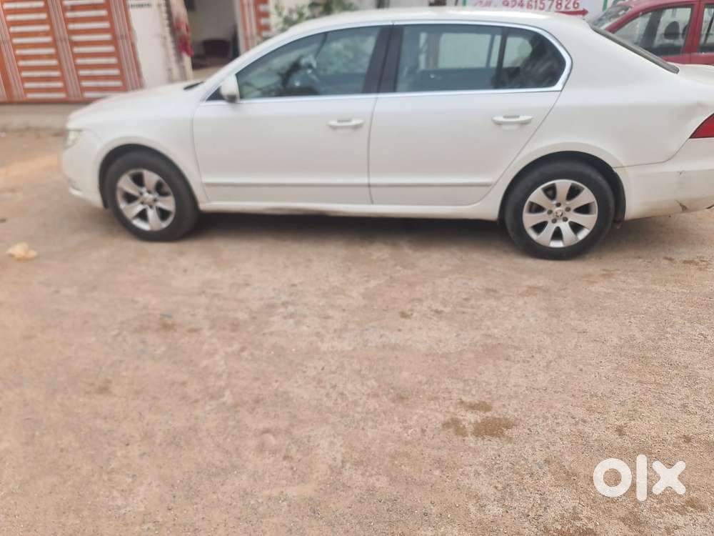 Skoda Superb 2.0 Ambition Tdi At, 2012, Diesel
