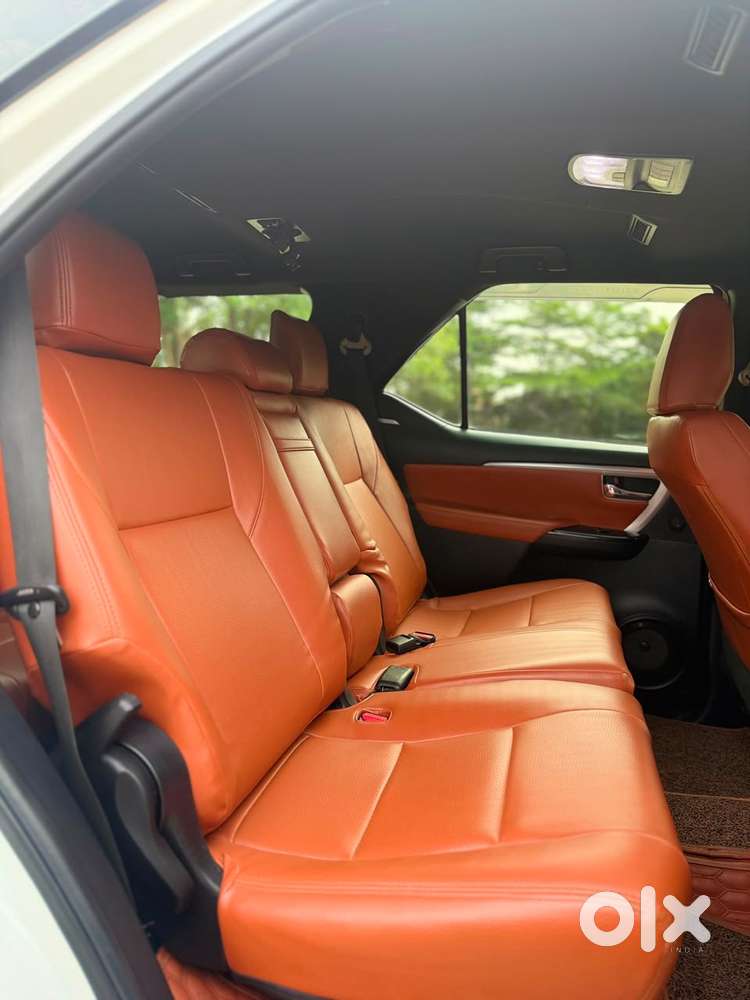 Toyota Fortuner Legender 4x2 At 2.8, 2023, Diesel