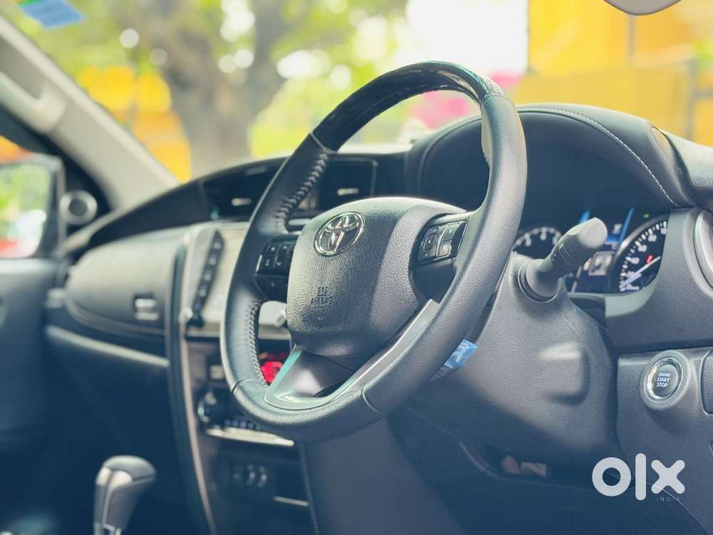 Toyota Fortuner 4x2 At 2.7 Petrol, 2026, Petrol