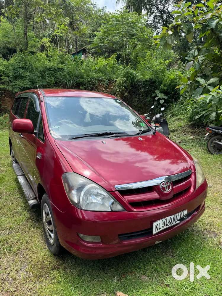 Toyota Innova 2007 Diesel 232000 Km Driven