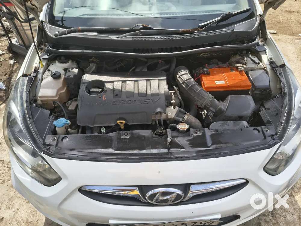 Hyundai Verna 1.6 Crdi 2011