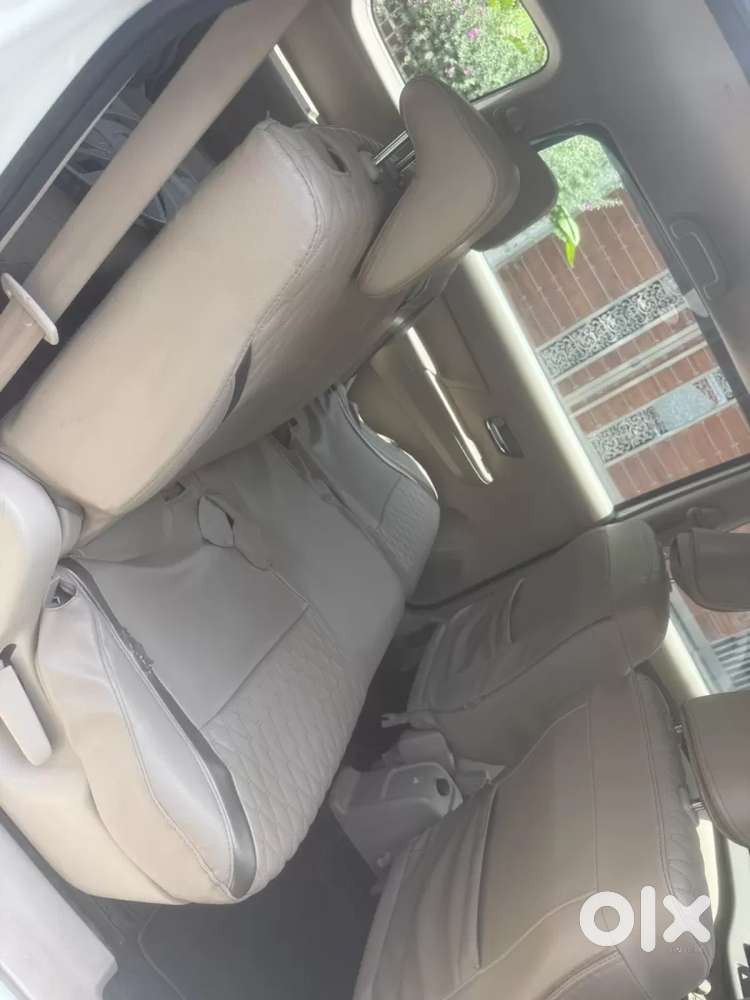 Maruti Suzuki Ertiga 1.5 Vxi, 2022, Petrol