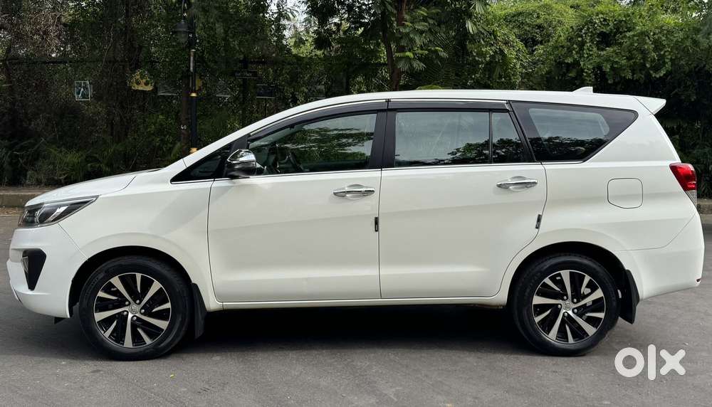Toyota Innova Crysta [2020-ongoing] 2.4 Zx At 7 Str, 2022, Diesel