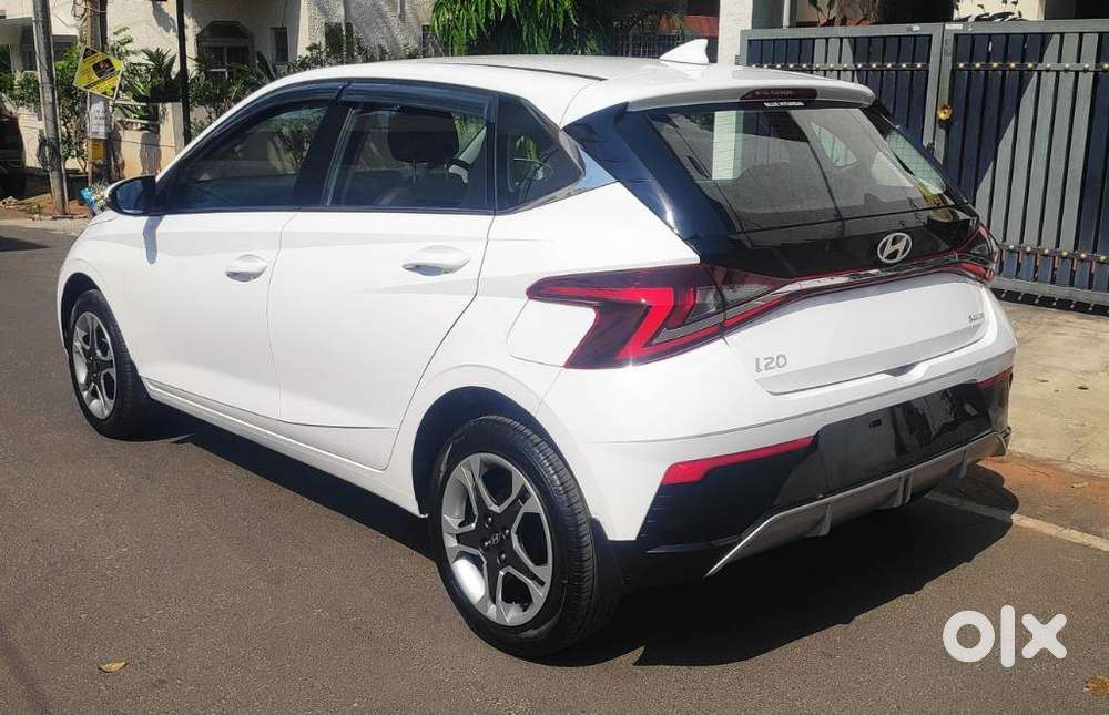 Hyundai New I20 1.2 Sportz Ivt, 2025, Petrol
