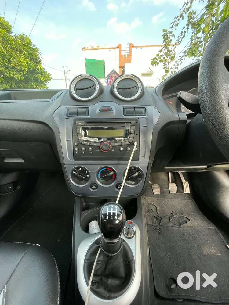 Ford Figo Petrol 2014