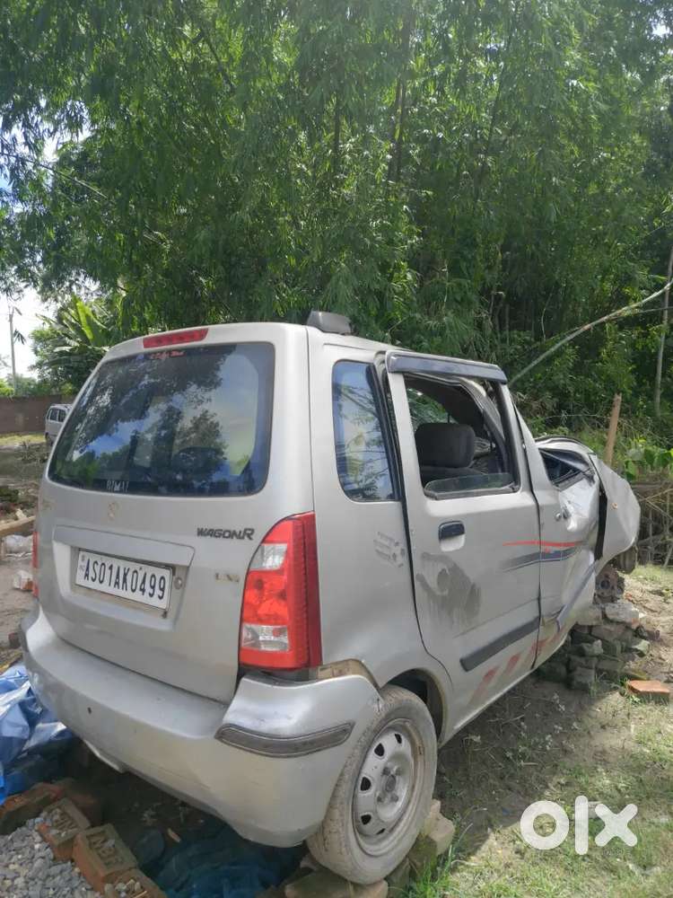 2011 Maruti Suzuki Wagonr Accident But Engine Good Condition( Orginal)