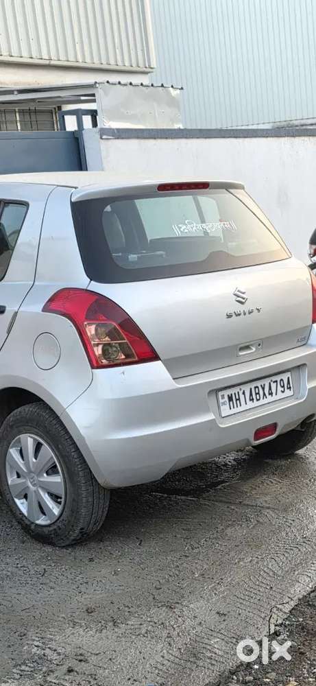 Maruti Suzuki Swift 2010 Hybrid New Tyre