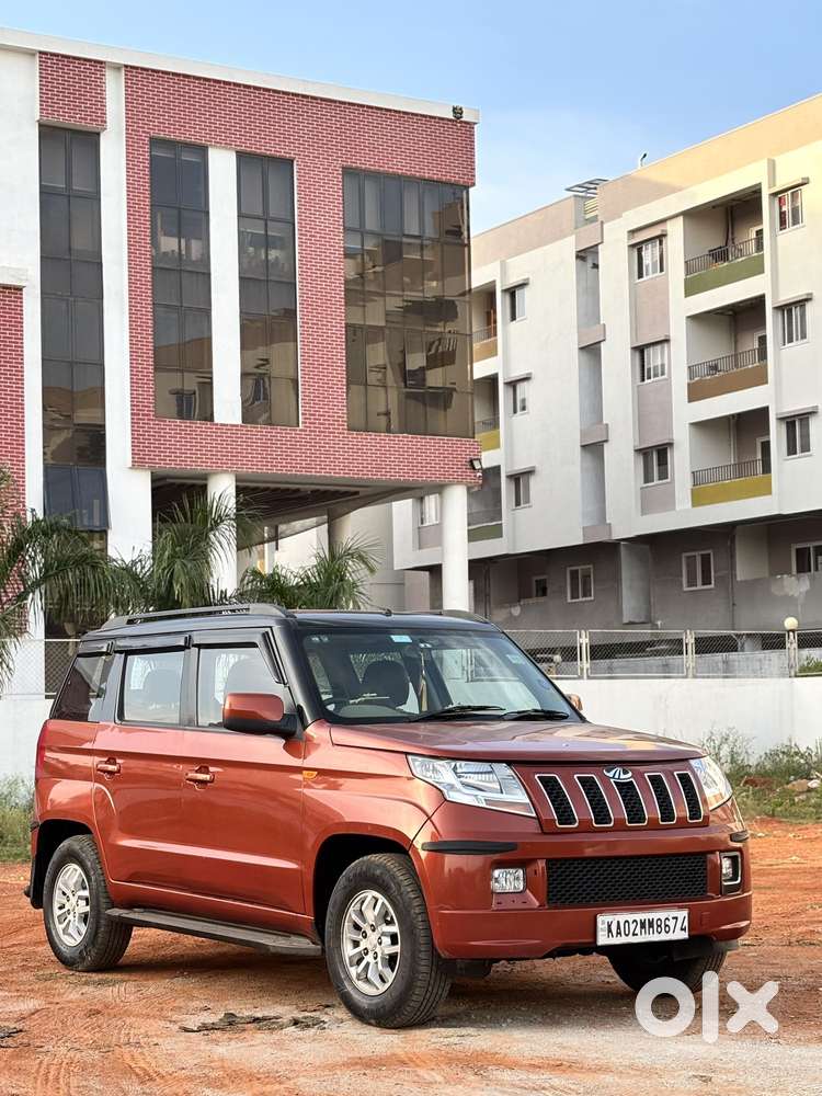 Mahindra Tuv 300 T8 Amt (automatic), 2017, Diesel