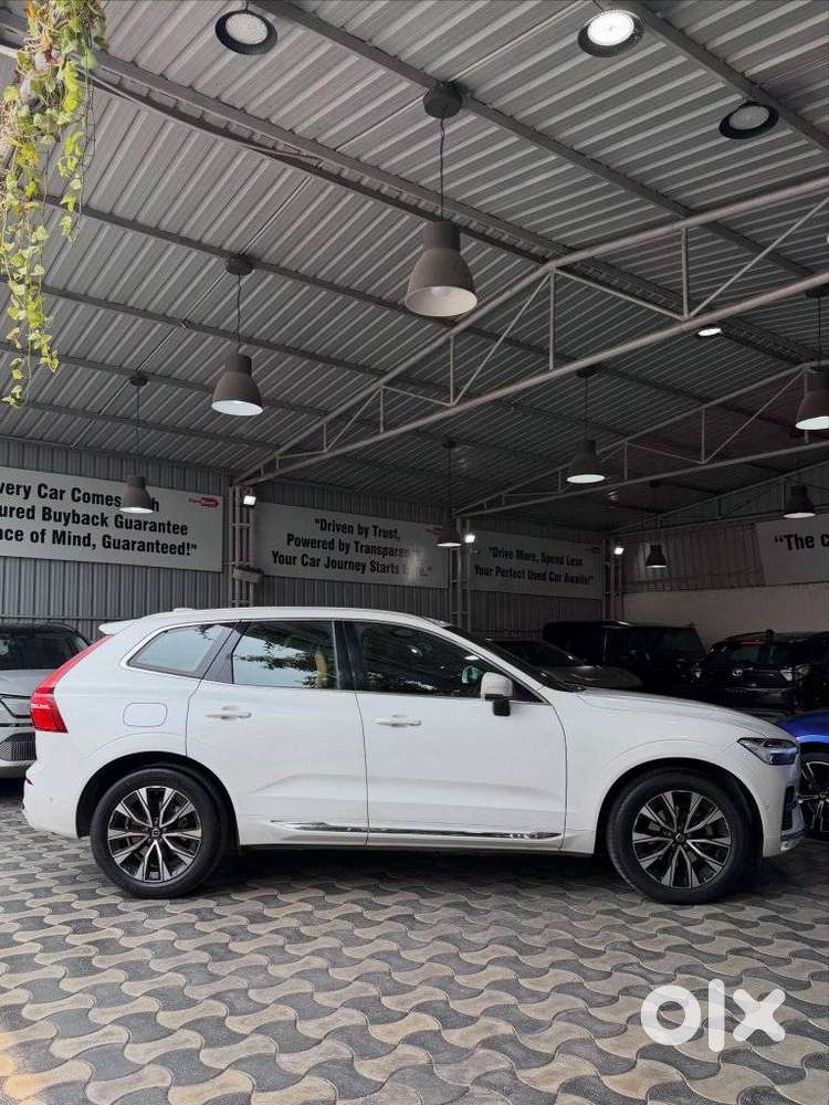 Volvo Xc60 Inscription D5, 2024, Petrol