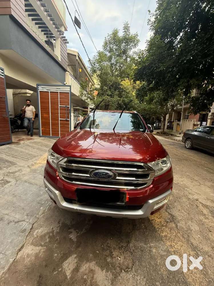 Ford Endeavour 3.2 Titanium 2017