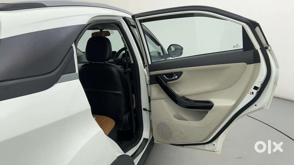 Tata Nexon 1.2 Revotron Xz Plus, 2021, Petrol