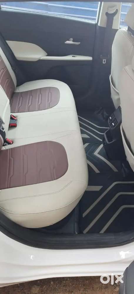 Hyundai Verna 2024 Petrol 17000 Km Driven ( Sun Roof)