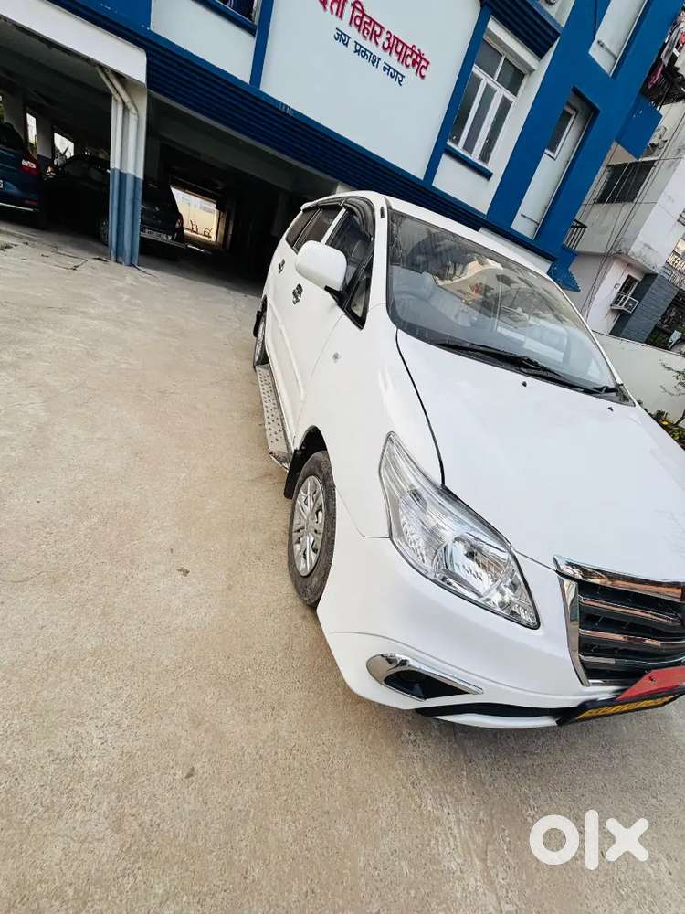 Toyota Innova 2016 Diesel Well Maintained