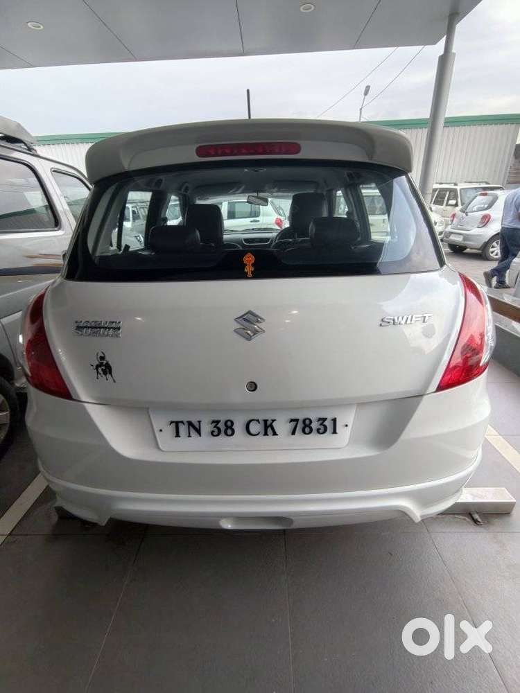 Maruti Suzuki Swift 1.2 Lxi (o), 2017, Petrol