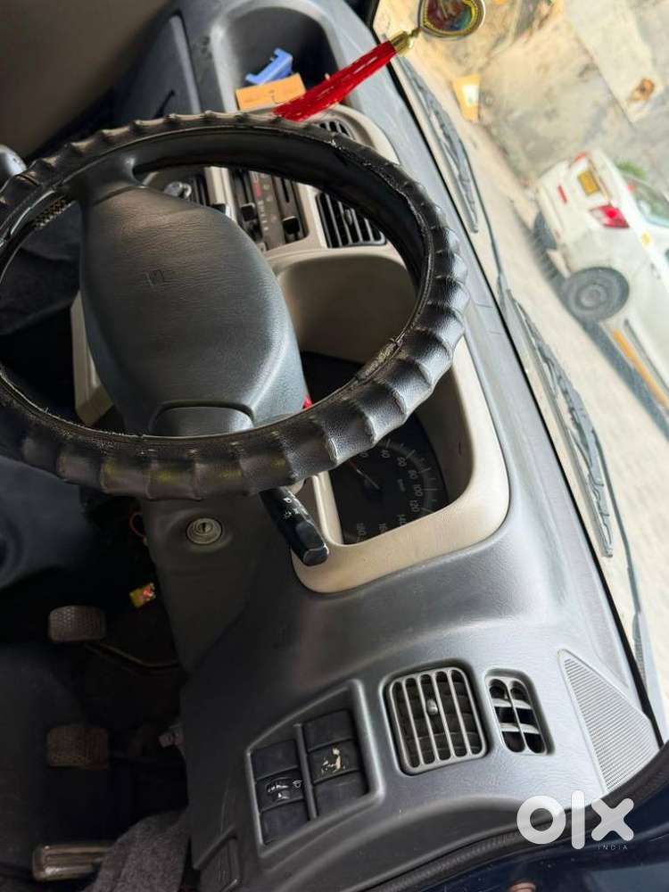 Maruti Suzuki Eeco 5 Str With A/c+htr, 2010, Petrol