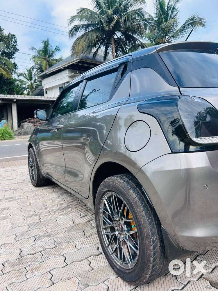 Maruti Suzuki Swift Vxi + Manual, 2020, Petrol