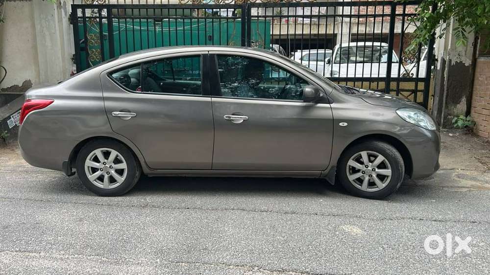 Nissan Sunny 2011 Petrol 66912 Km Driven