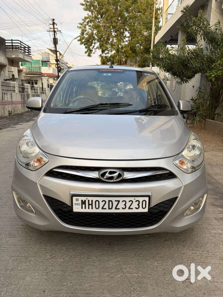 Hyundai I10 Sportz, 2015, Petrol