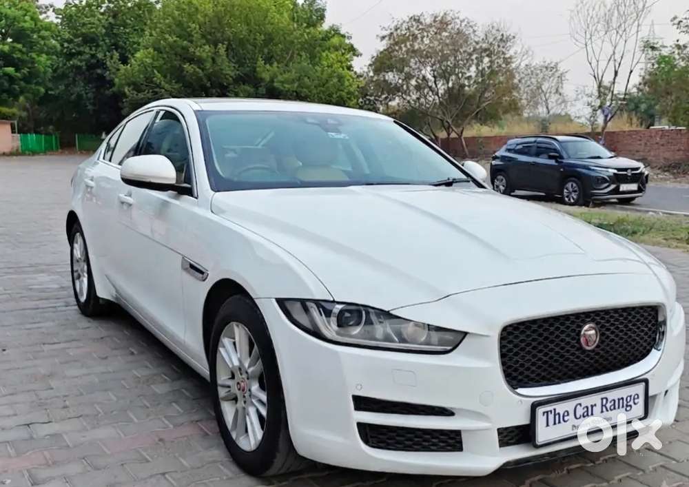 Jaguar Xe Petrol Automatic 2016