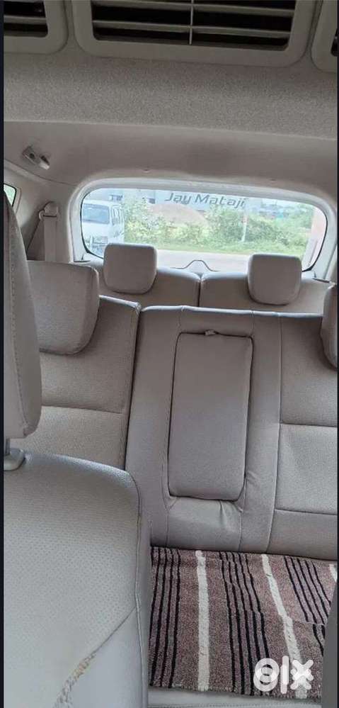Maruti Suzuki Ertiga Petrol 2021