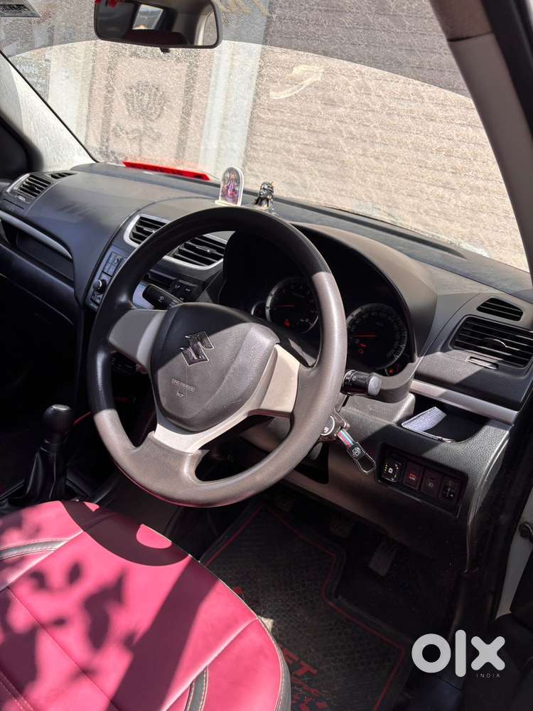 Maruti Suzuki Swift Vxi 2017