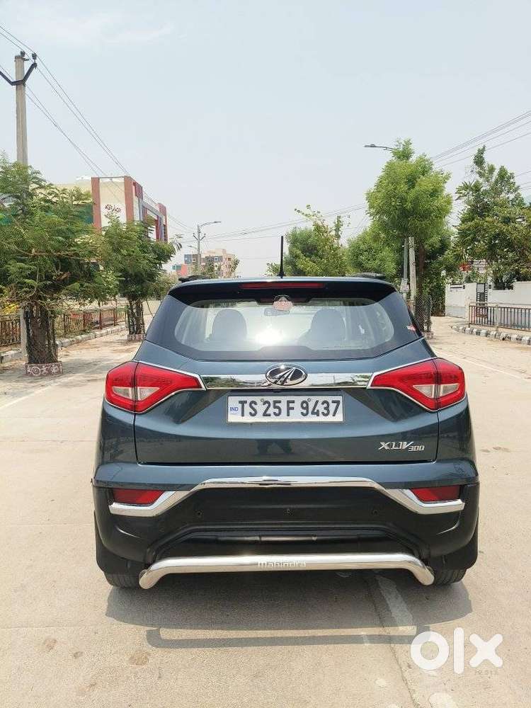 Mahindra Xuv300 W6, 2022, Petrol