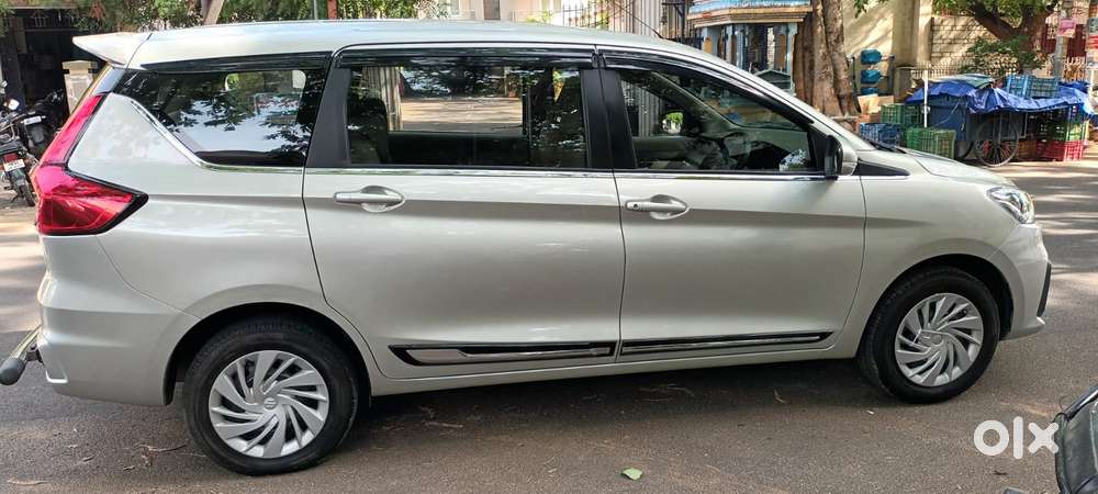 Maruti Suzuki Ertiga 1.5 Vxi, 2022, Petrol