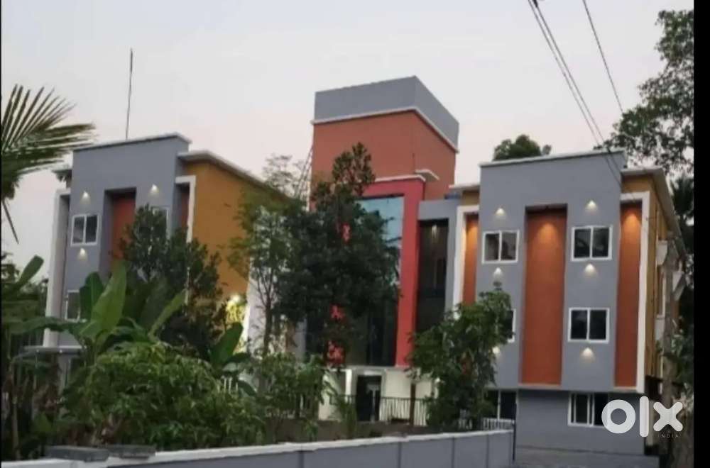 Newly built premium Flat at west manasseri