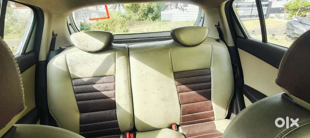 Hyundai I20 Asta Petrol 2010 Variant