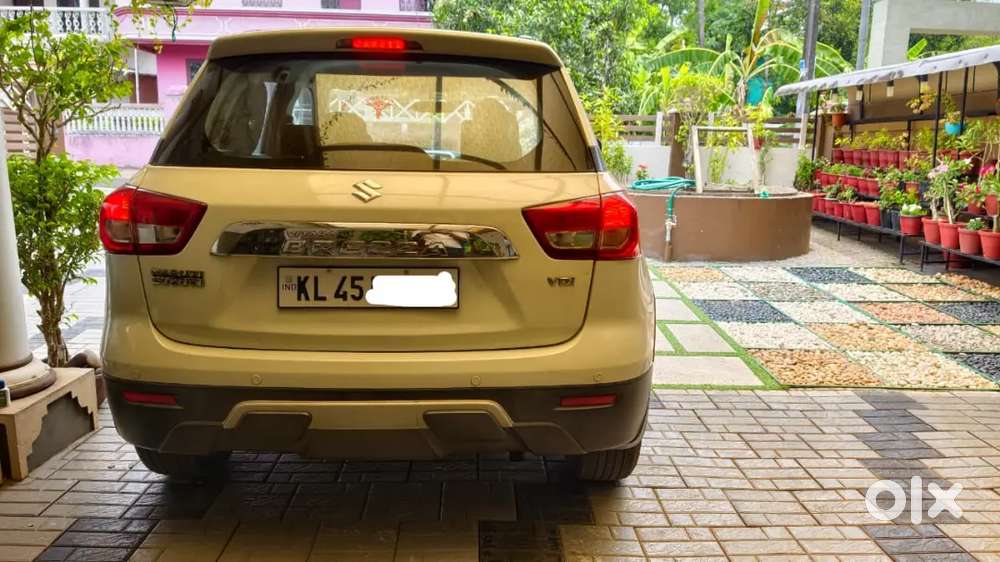 1st Gen. Vitara Brezza Diesel, New Tyres, Well Maintained Car