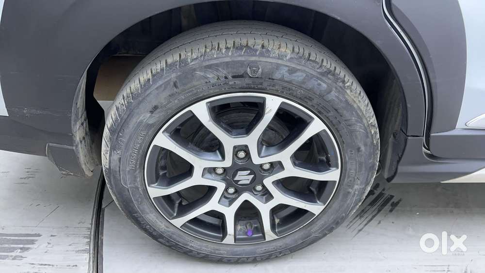 Maruti Suzuki Xl6 Zeta Mt Cng, 2023, Cng & Hybrids