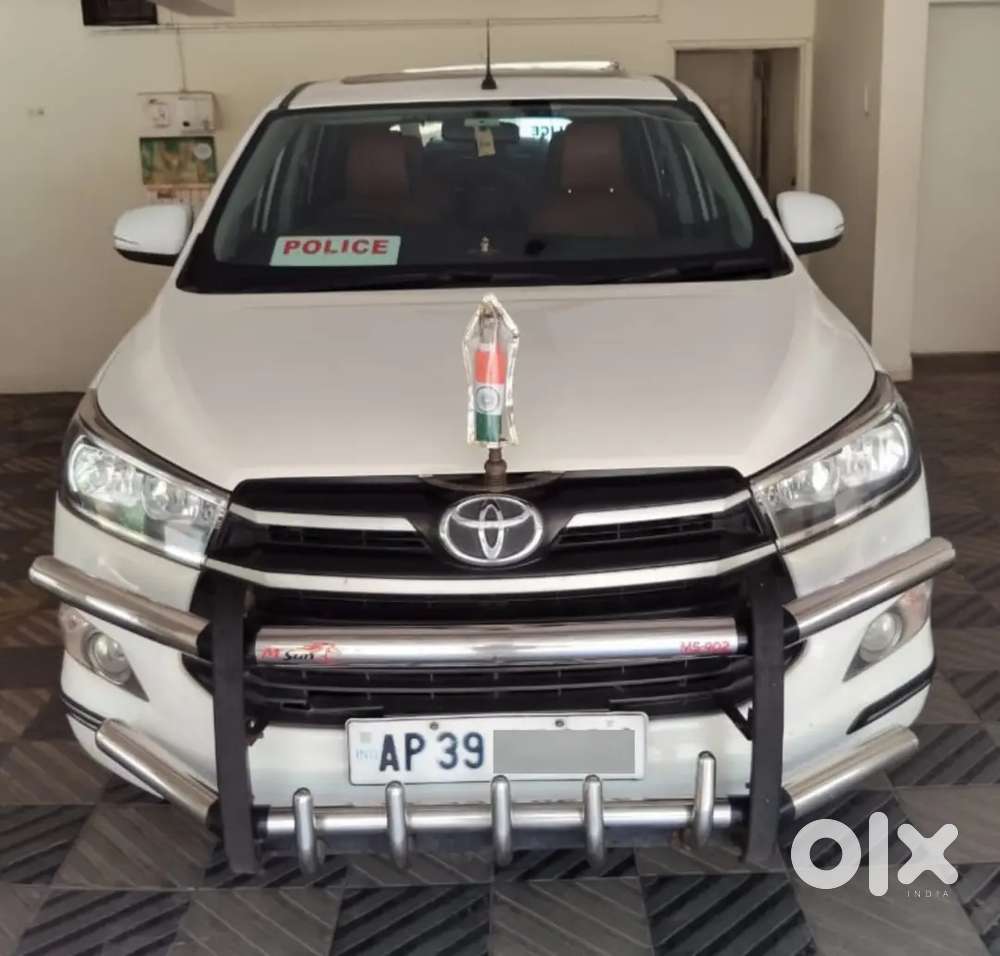 Toyota Innova Crysta 2019 Diesel 235000 Km Driven Quarter Tax Vehicle